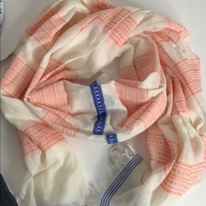 Gap Summer Scarf/Wrap